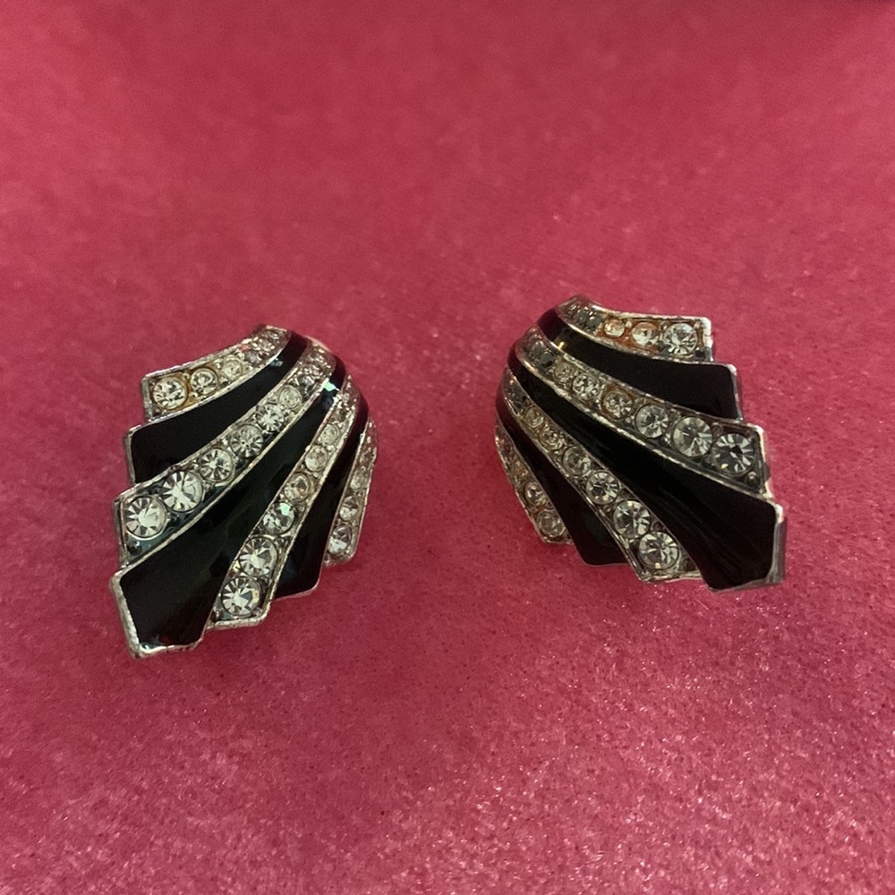 Vintage Avon Fashion Earrings